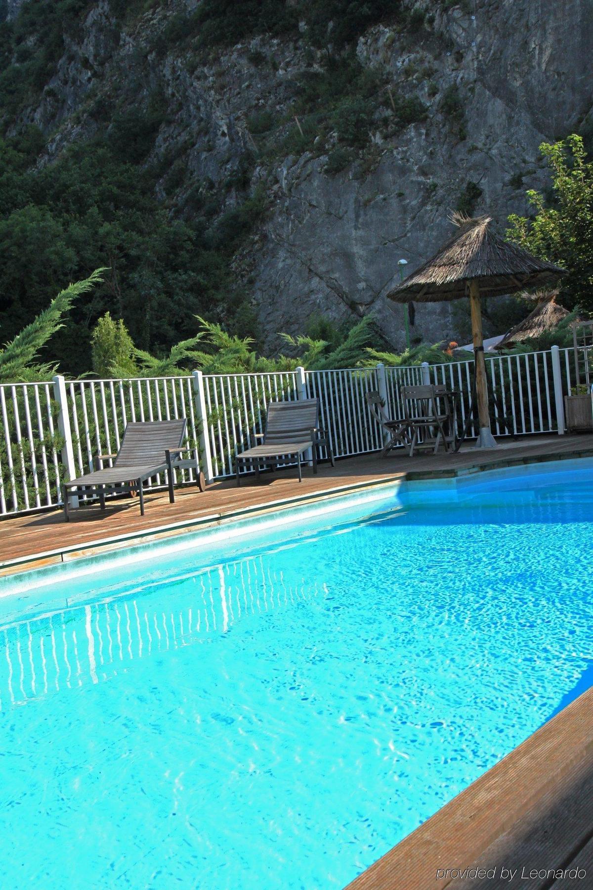Comfort Hotel Grenoble Saint Egreve Esterno foto