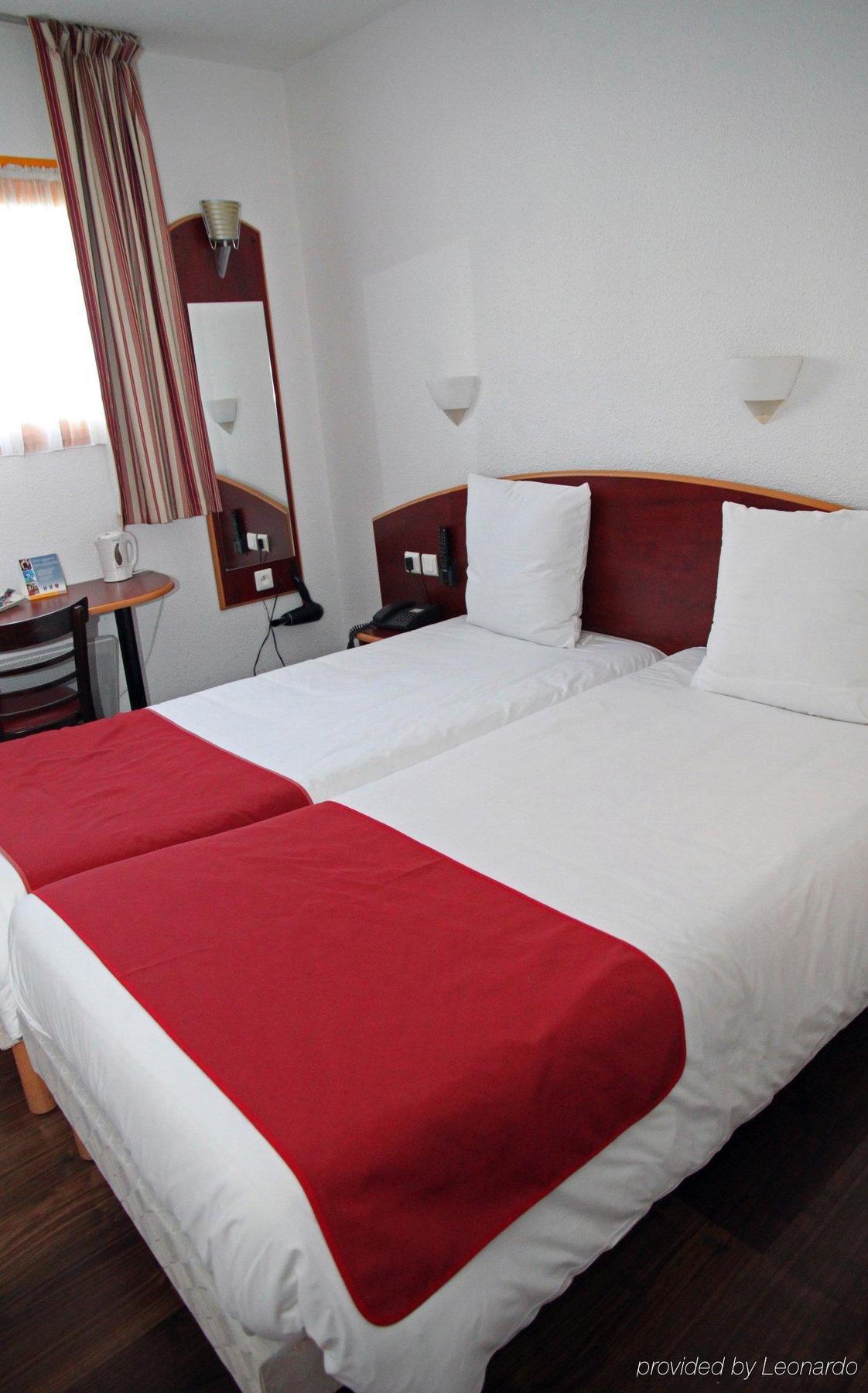 Comfort Hotel Grenoble Saint Egreve Esterno foto