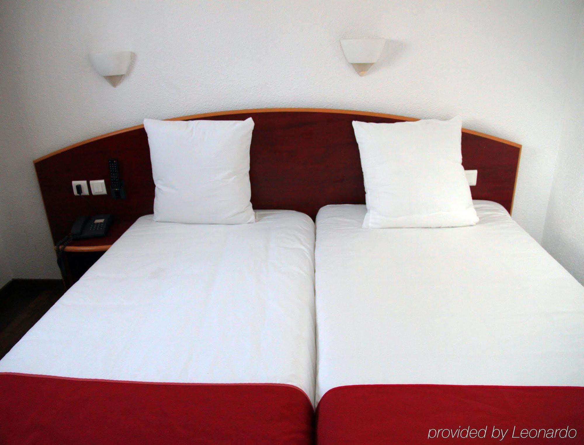 Comfort Hotel Grenoble Saint Egreve Esterno foto