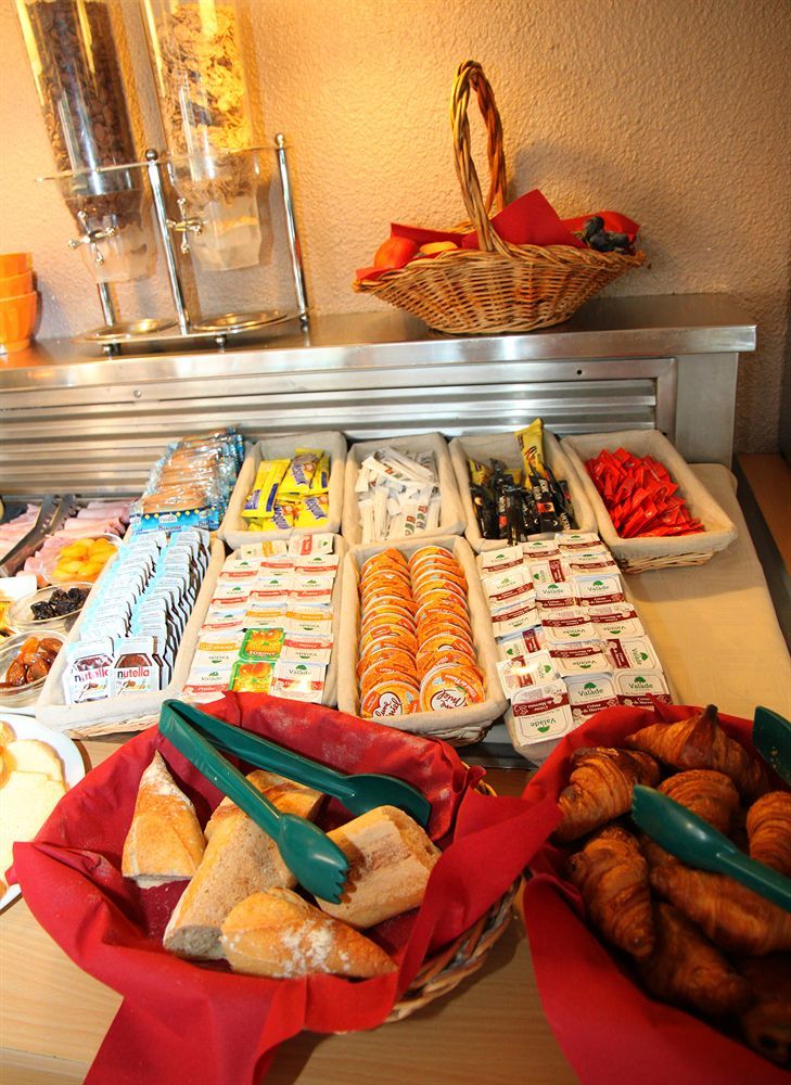 Comfort Hotel Grenoble Saint Egreve Esterno foto