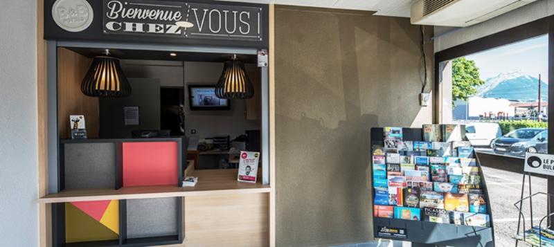 Comfort Hotel Grenoble Saint Egreve Esterno foto