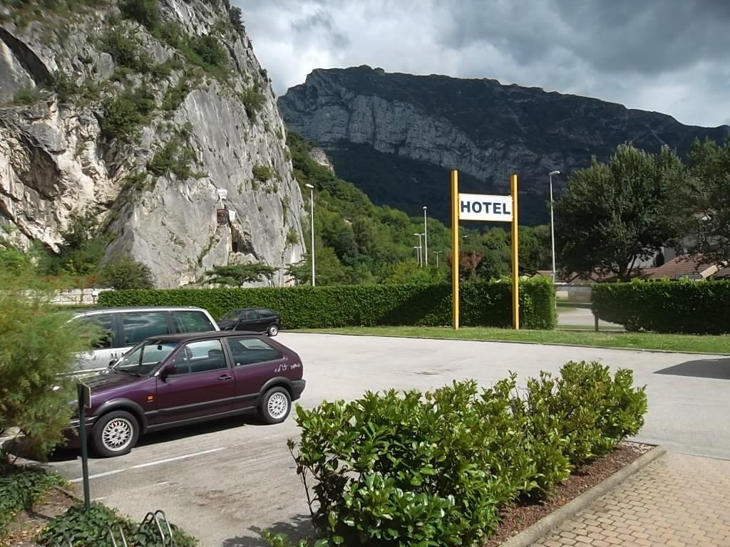 Comfort Hotel Grenoble Saint Egreve Esterno foto