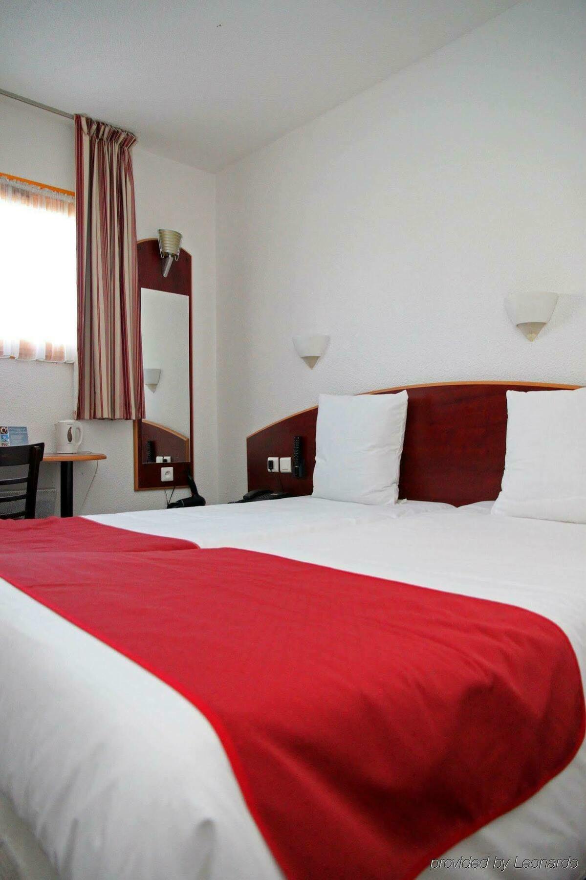 Comfort Hotel Grenoble Saint Egreve Esterno foto