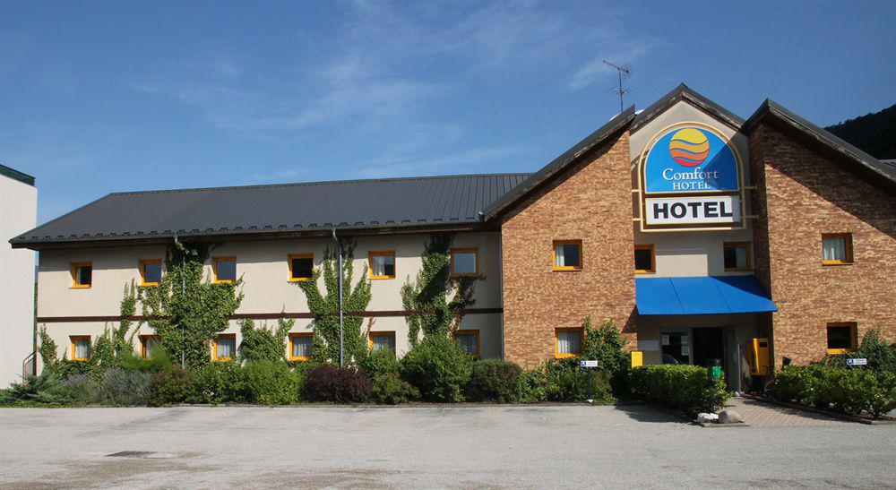 Comfort Hotel Grenoble Saint Egreve Esterno foto